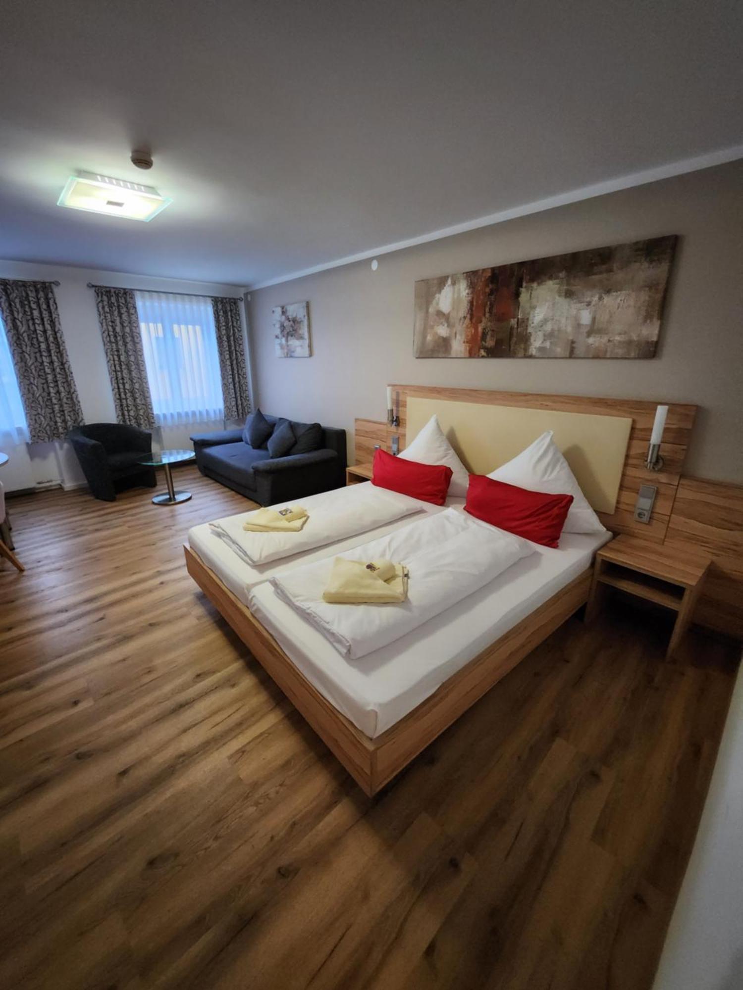 Posthotel Traube Donauwörth Extérieur photo